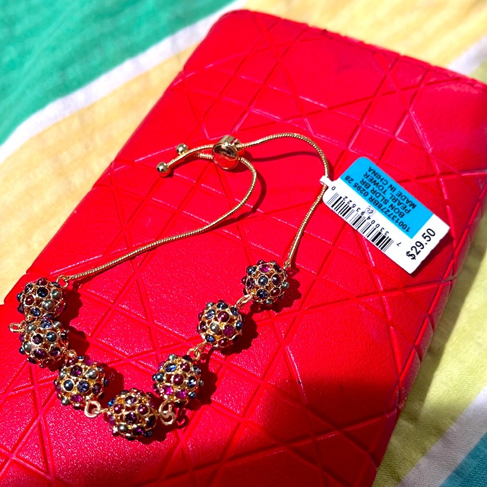 Ladies bracelet